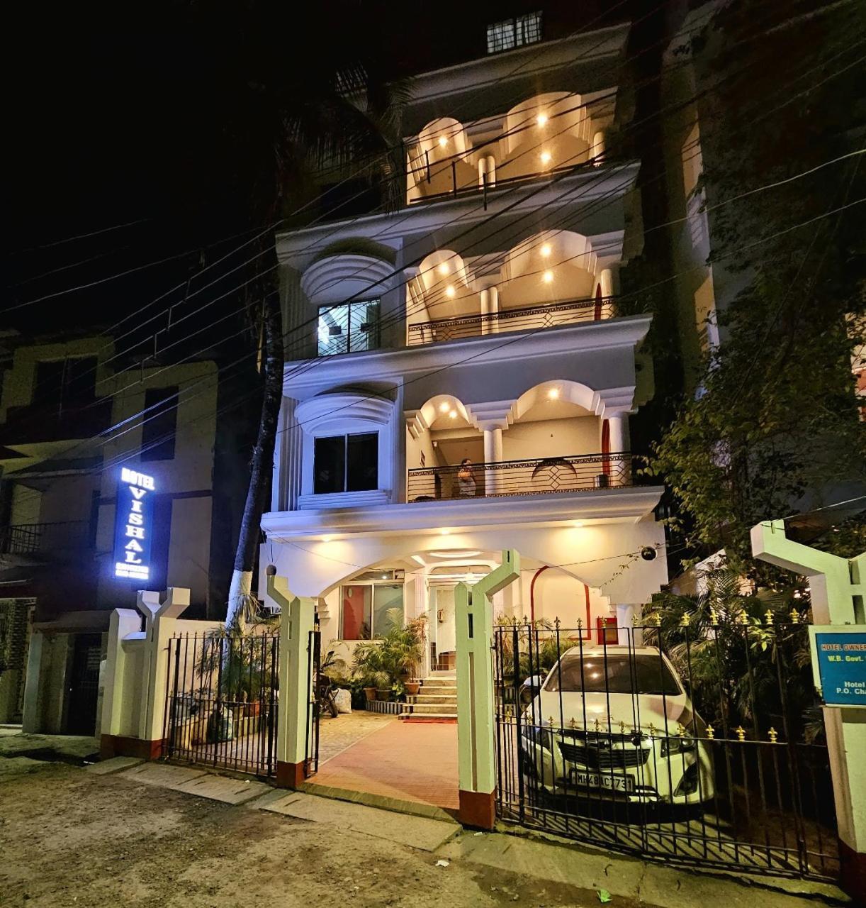Hotel Vishal Силигури Экстерьер фото